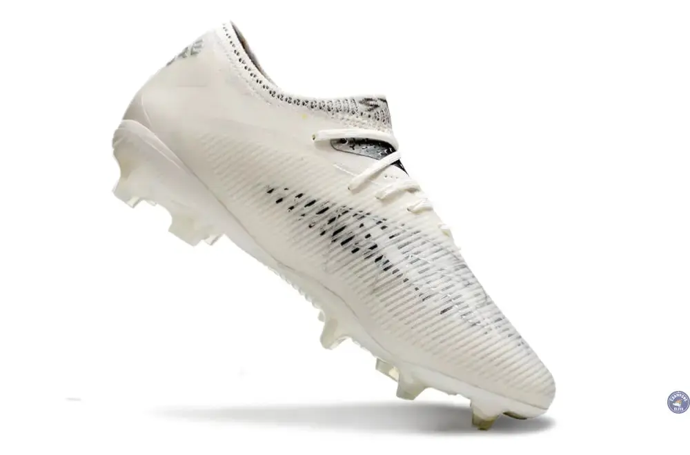 FUTURE 8 LOW FG White Pack - Blanc/Argenté - Image 3