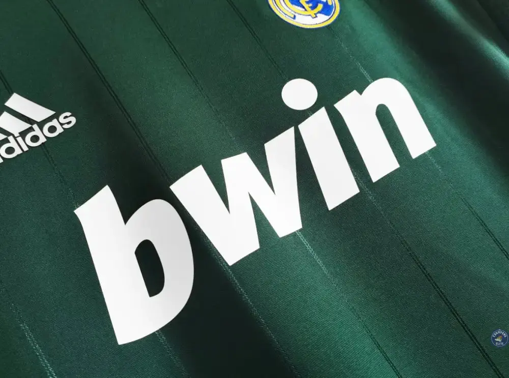 Real Madrid 2012/13 Third - Image 6