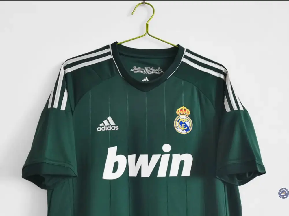 Real Madrid 2012/13 Third - Image 8